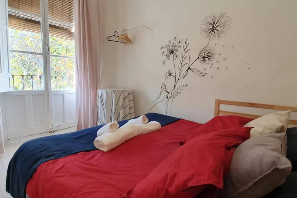 Apartamento suite San Roque. Street Lecha Marzo. Sevilla España